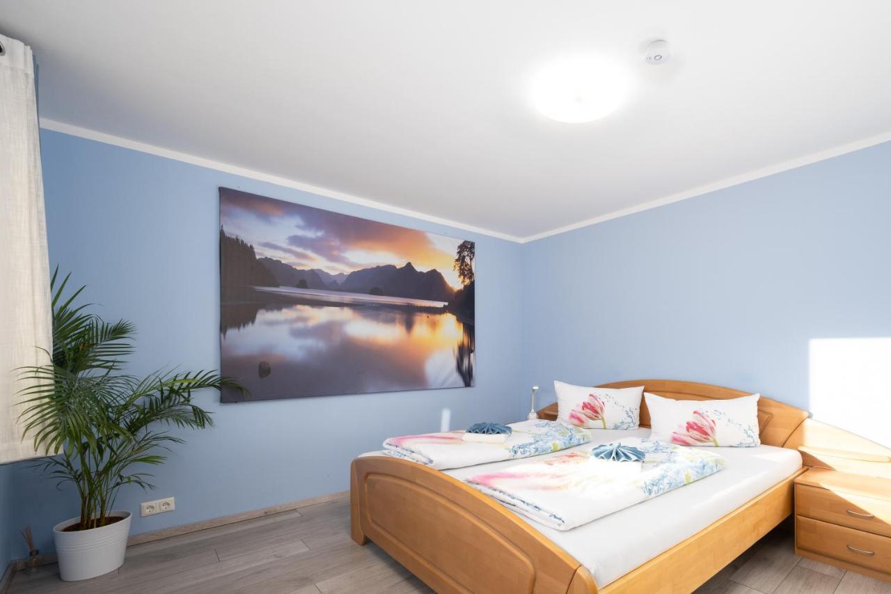 Familienfreundliche 3-Zimmer-Ferienwohnung Saal 외부 사진